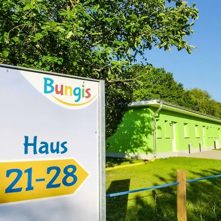 Bungis Ferien Direkt Am Grimnitzsee, Seeseite 24 Дом отдыха
